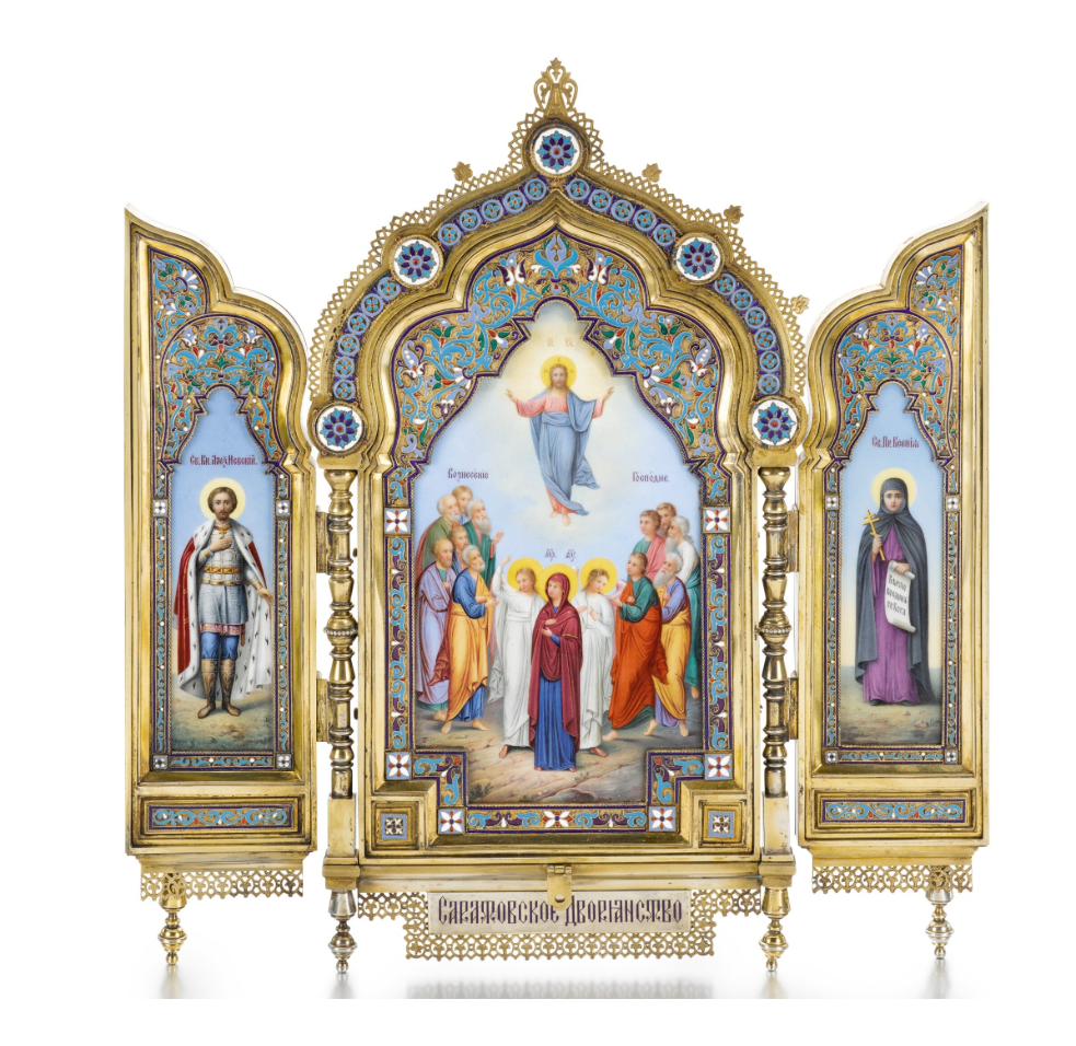 A SILVER-GILT CLOISONNÉ AND PICTORIAL ENAMEL TRIPTYCH ICON. FIRM OF I. P. KHLEBNIKOV. MOSCOW, 1899 - 1908